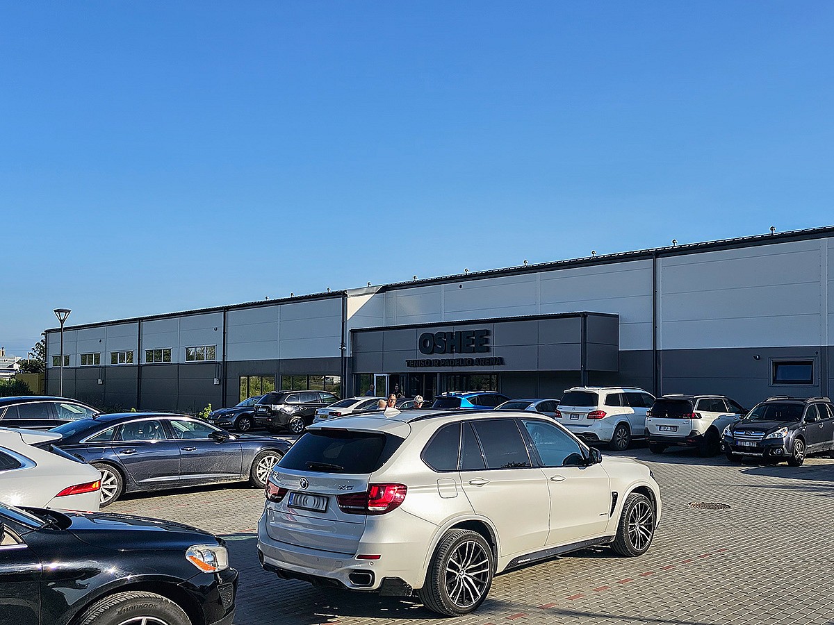 Padelio ir teniso arena | Borga