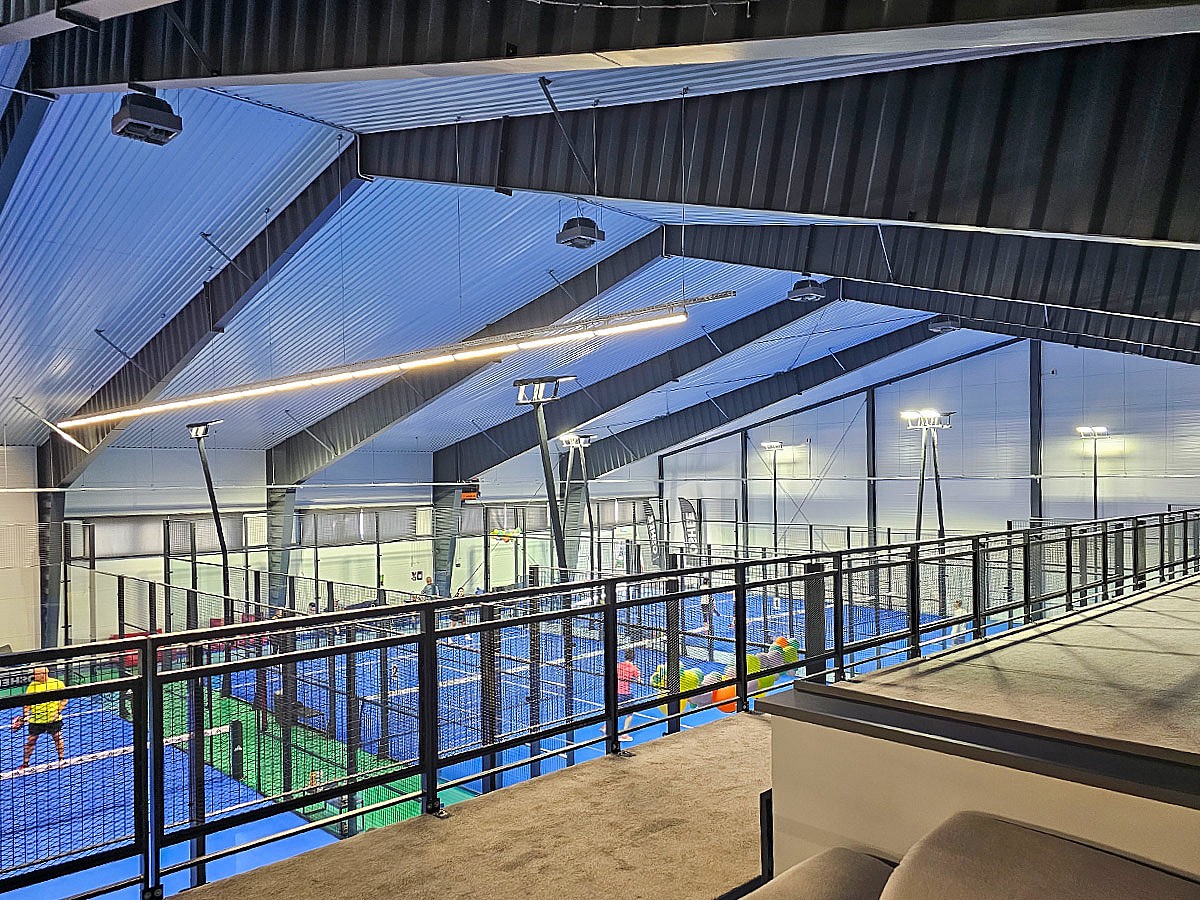 Padelio ir teniso arena | Borga